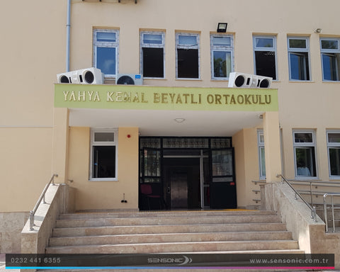 Yahya Kemal Beyatlı Ortaokulu Bornova - İzmir